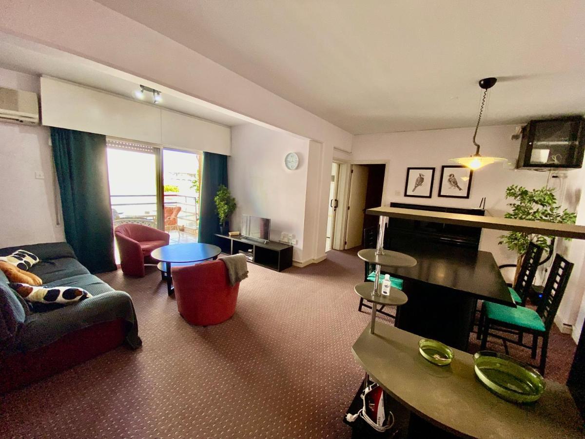 Private Room In A Shared Flat At Best Location 利马索尔 外观 照片